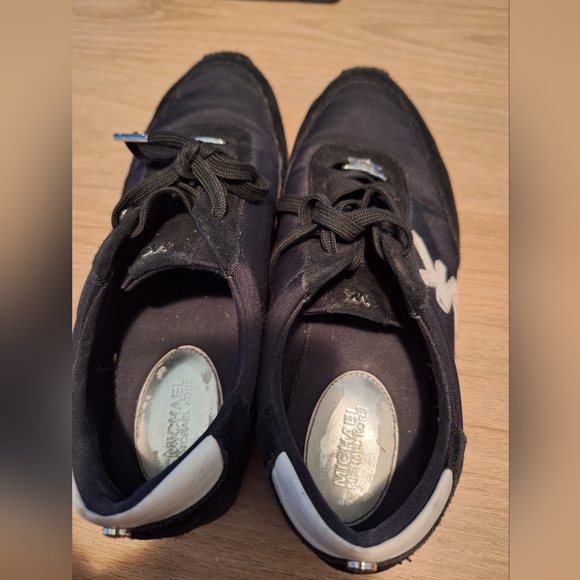 Micheal kors sneaker - Picture 5 of 5